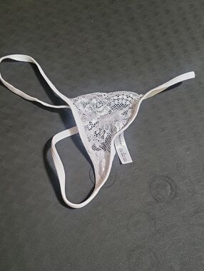 Lace String Thong Panty in White L